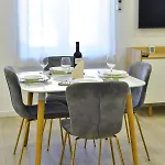 Maris Apartament *