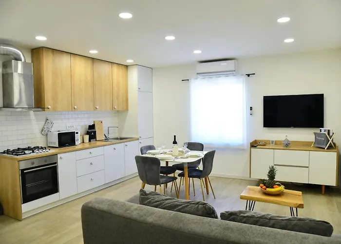Maris Apartment